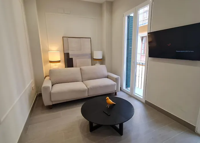 Navas 101 Cosmopolitan Loft
